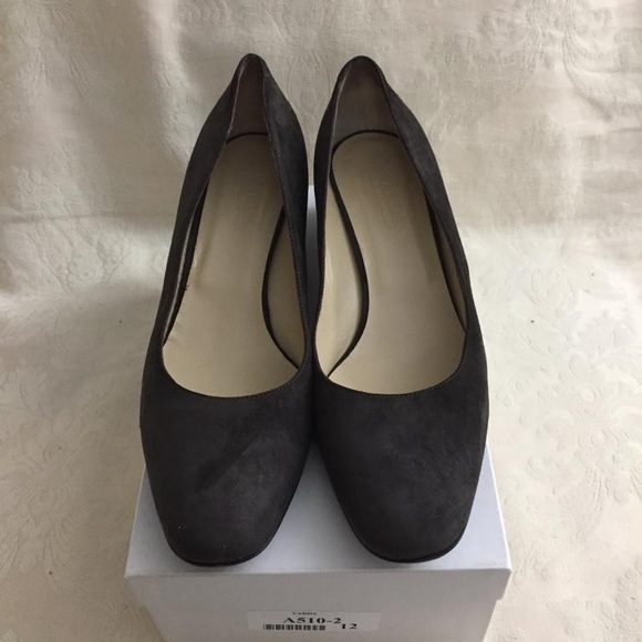 Suede Heels - Picture 1 of 5